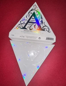 KVD Alchemist Holographic Face & Eye Highlighter Palette brand New  Kat Von D - Picture 1 of 7