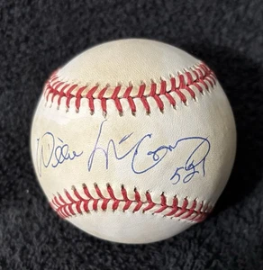 Willie McCovey 521 HR SIGNED Autographed Vintage ONL Baseball BECKETT - Picture 1 of 3