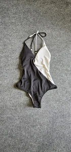 Traje de baño Victoria's Secret de una pieza blanco y negro para mujer talla pequeña - Imagen 1 de 9
