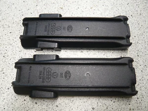  Original VW Golf 1 / Golf1 Cabrio Abdeckung für Rückleuchte 171945285B (Paar) - Bild 1 von 2