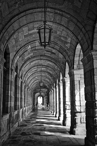 B&W Jigsaw Puzzle Masonry Arches Stonework - Picture 1 of 1