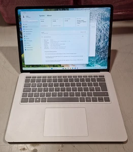 Microsoft Surface Laptop Studio 14.4" tocuh screen, i5-11300H, 16GB, 256GB SSD - Afbeelding 1 van 9