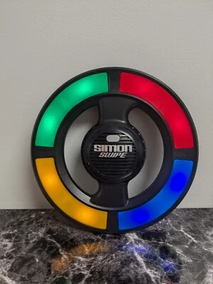 Simon Says Swipe Electronic Handheld Memory Game Toy Hasbro 2013 Tested & Works - Image 1 of 4