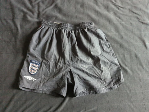 Umbro KIDS England Kit Shorts Size Large Cover