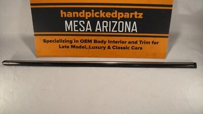 MERCEDES-BENZ 450 SEL W116 OEM MOLDURA PUERTA DELANTERA DERECHA Foto 1 de 4