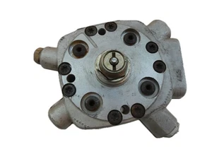 VW Audi 0438101005 Mengenteiler Kraftstoffmengenteiler Bosch DEFEKT - Picture 1 of 5