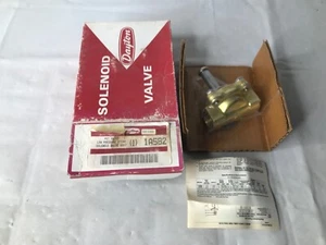 Dayton 1A582 General Purpose Solenoid Valve Body 1/2" NOS - Picture 1 of 5