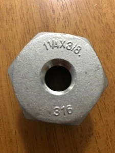 1 1/4" X 3/8" 150# Threaded NPT Hex Bushing 316 Stainless Steel NEW Open Box - Picture 1 of 2