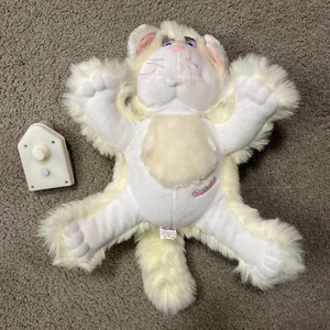 VINTAGE FISHER PRICE PURR-TENDERS 1988 KITTY CAT PLUSH Purring TOY 18" For Parts - Picture 1 of 15