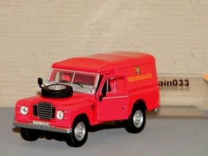 LAND ROVER Série III 109 FIRE BRIGADE CARARAMA 1/43 Ref 451750 - Imagen 1 de 5