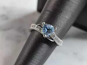 Womens Vintage Estate 10K White Gold Aqua Diamond Ring 2.5g #E5420 - Picture 1 of 6