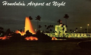 1950s HONOLULU HAWAII HONOLULU'S AIRPORT AT NIGHT PHOTOCHROME POSTCARD P5 - Picture 1 of 3