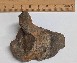 89 Gram Unclassified NWA METEORITE (#F6825) - Picture 1 of 1