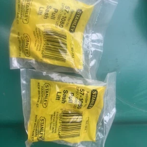 Lot of 6 NEW Stanley Utility Pull Zinc/Bright Brass Finish 3 3/4" 57-1080 - Picture 1 of 5