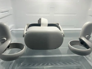 Meta Oculus Quest 2 128GB Virtual Reality Headset - White (OCQ128B) - Picture 1 of 7