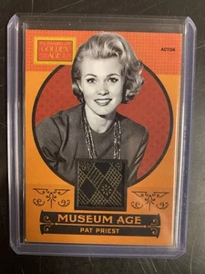 Panini Golden Age Pat Priest Patch "Marilyn Munster" Card 2014 - Bild 1 von 2