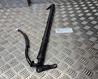 Lexus Nx 300H 2014-2021 Tapa de arranque puntal de gas lado izquierdo - Imagen 1 de 4