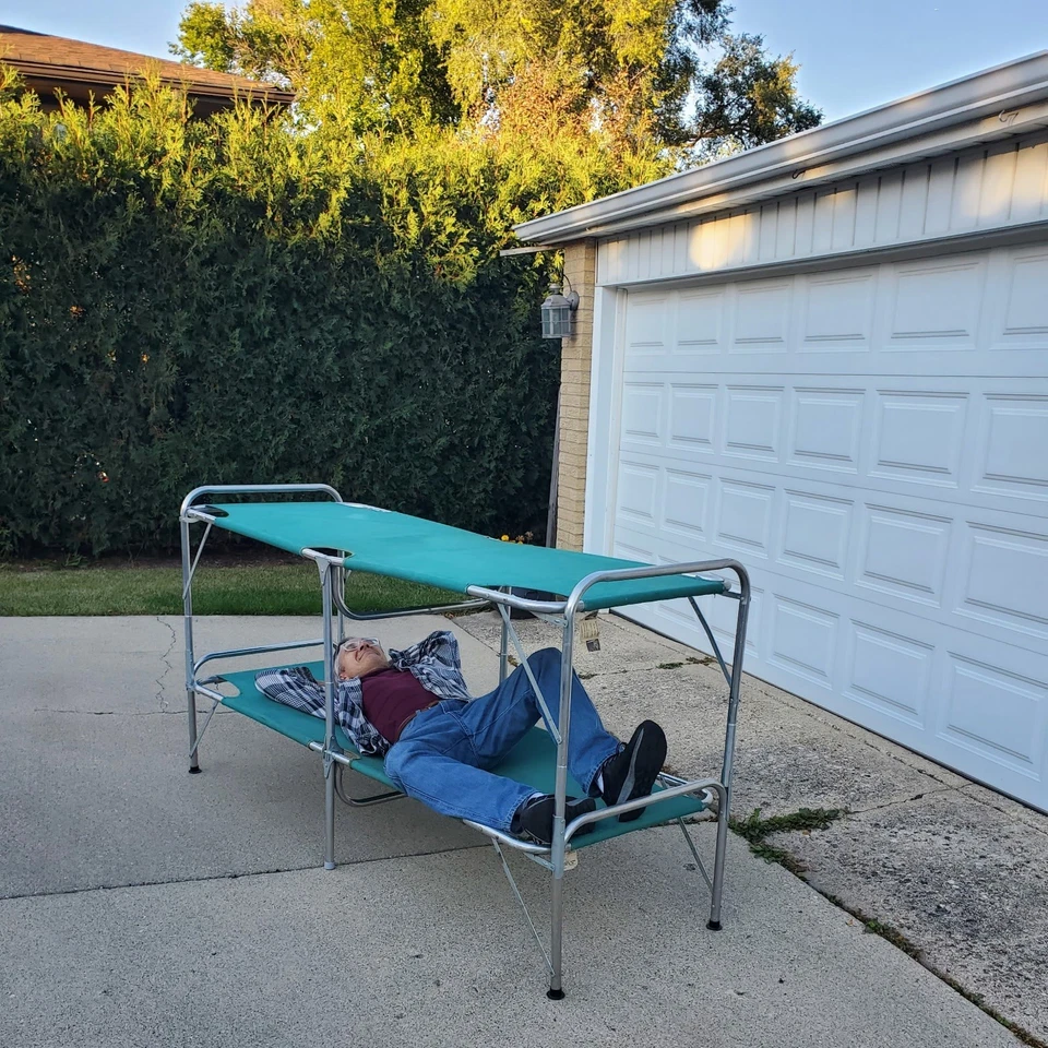 Vtg Cot Bunk bed Telescope Folding Furniture Company Cot Aluminum & Canvas - Image 1 of 4