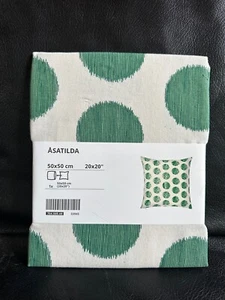 IKEA☘️ASATILDA☘️Kissenbezug☘️weiß grün Punkte☘️50x50☘️NEU - Bild 1 von 1