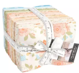 DAINTY MEADOW 40 Fat Quarters Moda Heather Briggs fabric quilting sewing 31740AB - Picture 1 of 21