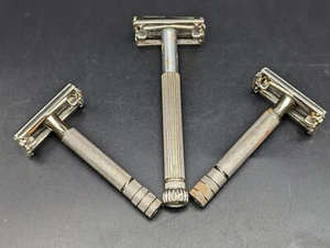 Lotto di 3 - Rasoi di sicurezza Gillette vintage fondo di magazzino LEGGI solo uso/e ricambi - Foto 1 di 20