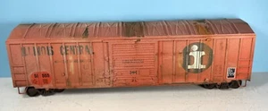 O Scale Weaver 2 Rail Illinois Central 50' Sliding Door Boxcar - Picture 1 of 5