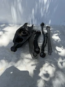 2015-2023 DODGE CHARGER CHALLENGER 3.6 5.7 6.4 REAR LEFT SUSPENSION ARM CONTROL - Picture 1 of 6