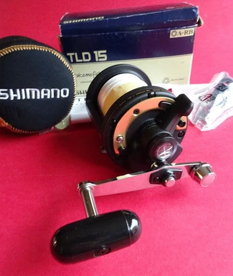 SUPERB POSSIBLY UNUSED BOXED SHIMANO TLD 15 MULTIPLIER SEA REEL BRAID LOADED - Image 1 of 4