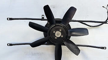 VENTILADOR DE REFRIGERACIÓN CONDENSADOR ROLLS ROYCE SHADOW CORNICHE SPIRIT SPUR UD21189 Foto 1 de 3