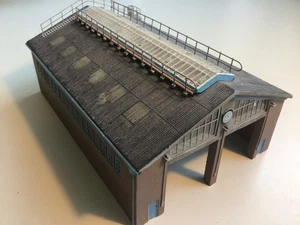 Graham Farish 'N' Scale Model Buildings 42-070 - Bild 1 von 11