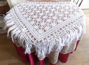 CHALE CROCHET MAIN FRANCE CREATION S .RAISONNIER ETOILE blanc GRAND MODELE*** - Picture 1 of 10