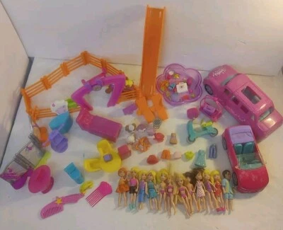 2007 Polly Pocket Lot of Dolls, Clothing, Vehicles & Accessories 2007-2011 - Image 1 of 4