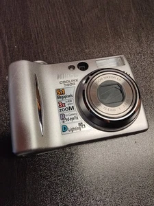 Nikon Coolpix E5900 Camera - 5.1MP, 3x Zoom - Works/Tested - Picture 1 of 9