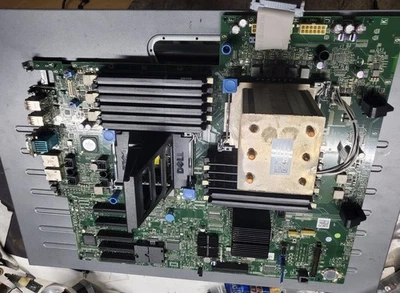 Dell 09CGW2 PowerEdge T610 Motherboard  Xeon 5606 2.13GHz CPU+16GB DDR3/Good - Image 1 of 4