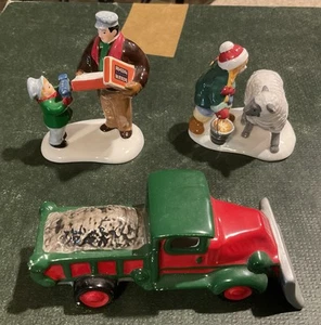 Lot Of 3 Loose Dept 56 Snow Village Figurines: Snow Plow, Lionel Trains, Sheep - Picture 1 of 1