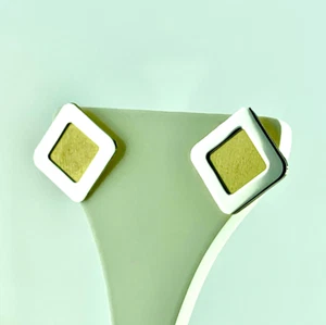 ORECCHINI IN ORO GIALLO E BIANCO 750 QUADRATI ROMBI LEGGERI A LOBO DONNA E UOMO - Picture 1 of 8