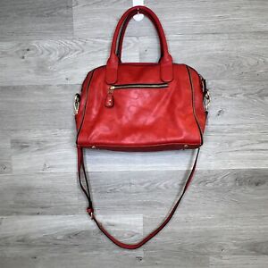 Urban Expressions Certified Vegan Handbag / Shoulder Bag Pockets Zip Closure Red