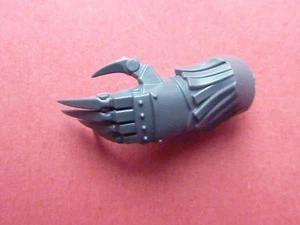 Space Marine Cataphractii Terminator Artiglio di illuminazione sinistro (B) Tradimento a Calth - Foto 1 di 1