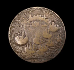 1739 ADMIRAL VERNON PORTOBELLO 39mm COAT OF ARMS MEDAL - Picture 1 of 2