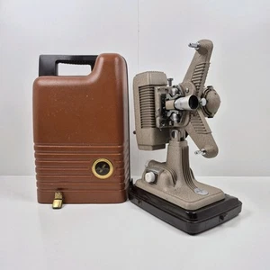 Vintage 1940er Revere Modell P-90 8mm Projektor ungetestet mit Koffer - Bild 1 von 11