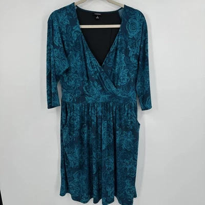 Vestido tórrido para mujer 2X azul verdoso floral envolvente sintético manga 3/4 bolsillos elásticos Foto 1 de 4