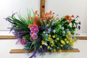 Mixed Lot All Occasion Plastic Artificial Flowers - Daisy,Lavender,Orchid,Fern - Picture 1 of 9