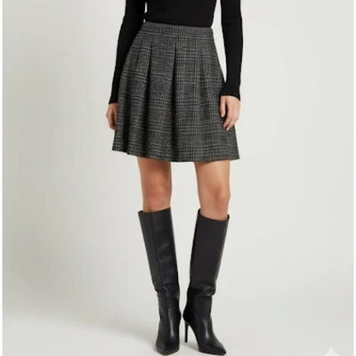 Massimo Dutti women’s A- line grey tweed wool /cotton blend Mini Pleated Skirt 6 - Image 1 of 4