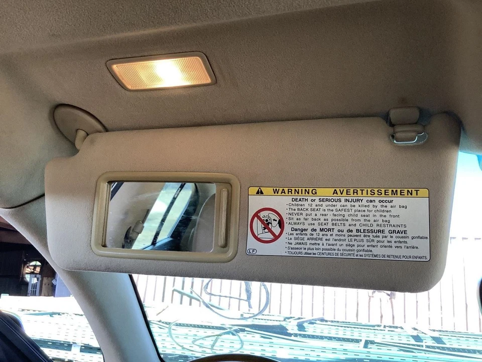 Driver Left Sun Visor Illuminated Fits 01-06 LEXUS GS300 4673557 - Image 1 of 1