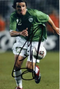 IRELAND, LEEDS UNITED & BRENTFORD: JONATHAN DOUGLAS SIGNED 6x4 ACTION PHOTO+COA - Picture 1 of 1