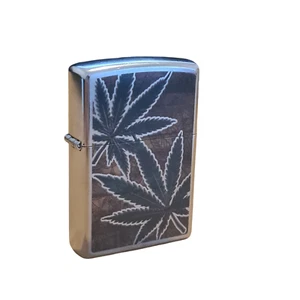 Genuine Zippo Windproof Plant Design Street Chrome Finish Lighter Hemp Leaf - Picture 1 of 4