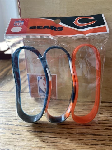 CHICAGO BEARS MULTI COLOR PKG OF 3 RUBBER BRACELETS  BRAND NEW BEARS COLORS NIP Cover