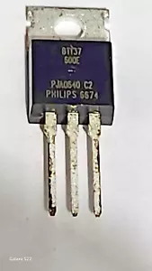 PHILIPS TRIAC BT137-600E EQUIVALENTE A NTE56041 USATO IN VARIE APPLICAZIONI - Foto 1 di 1