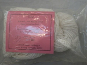 Brown Paper Packages "Trio" White 50% Silk/50% Merino Wool 300 Yards   B121 - Picture 1 of 3