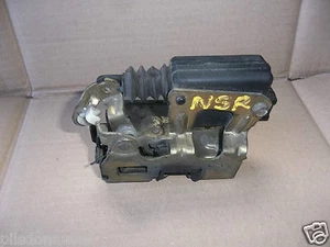 RENAULT 19 1988-1995 BERLINA LADO CERCANO TRASERO CIERRE CENTRALIZADO ACTUADOR MOTOR - Imagen 1 de 1